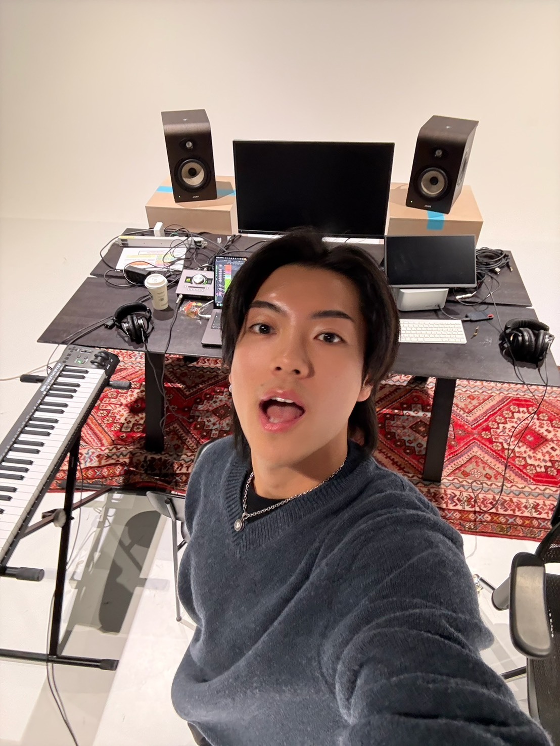 リリース