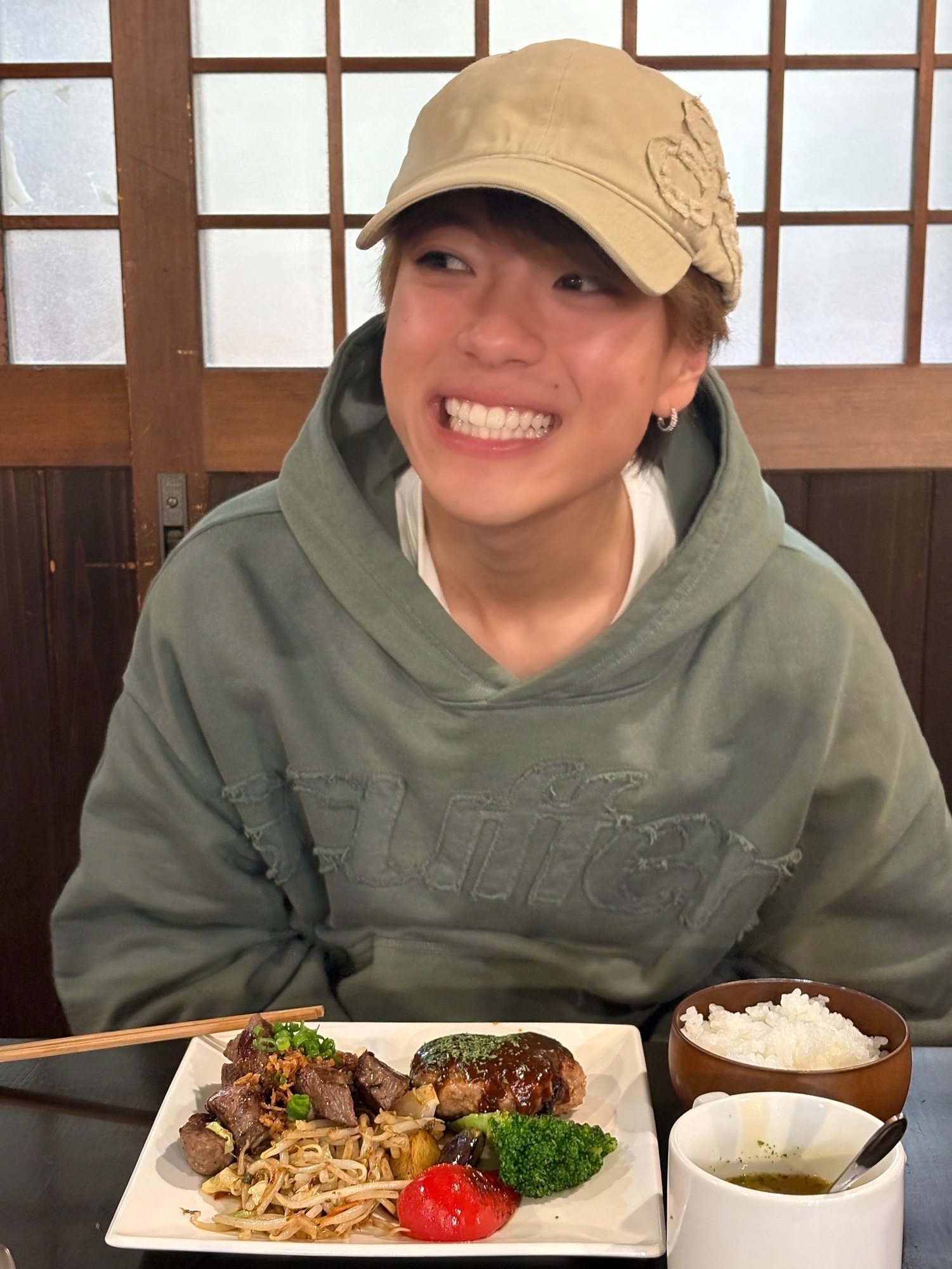 ニスポ