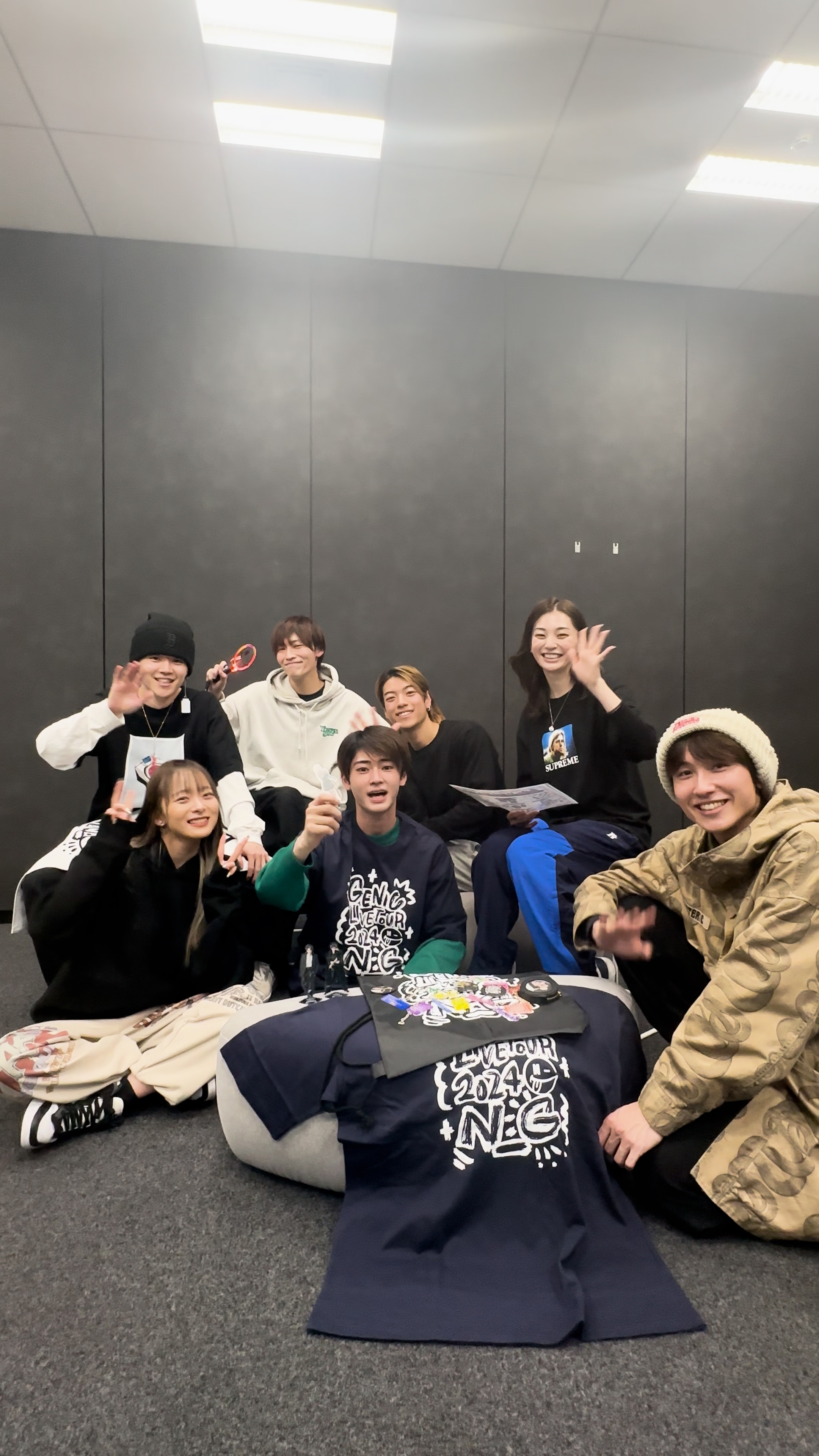 『GENIC LIVE TOUR 2024 N_G』GOODS開封！