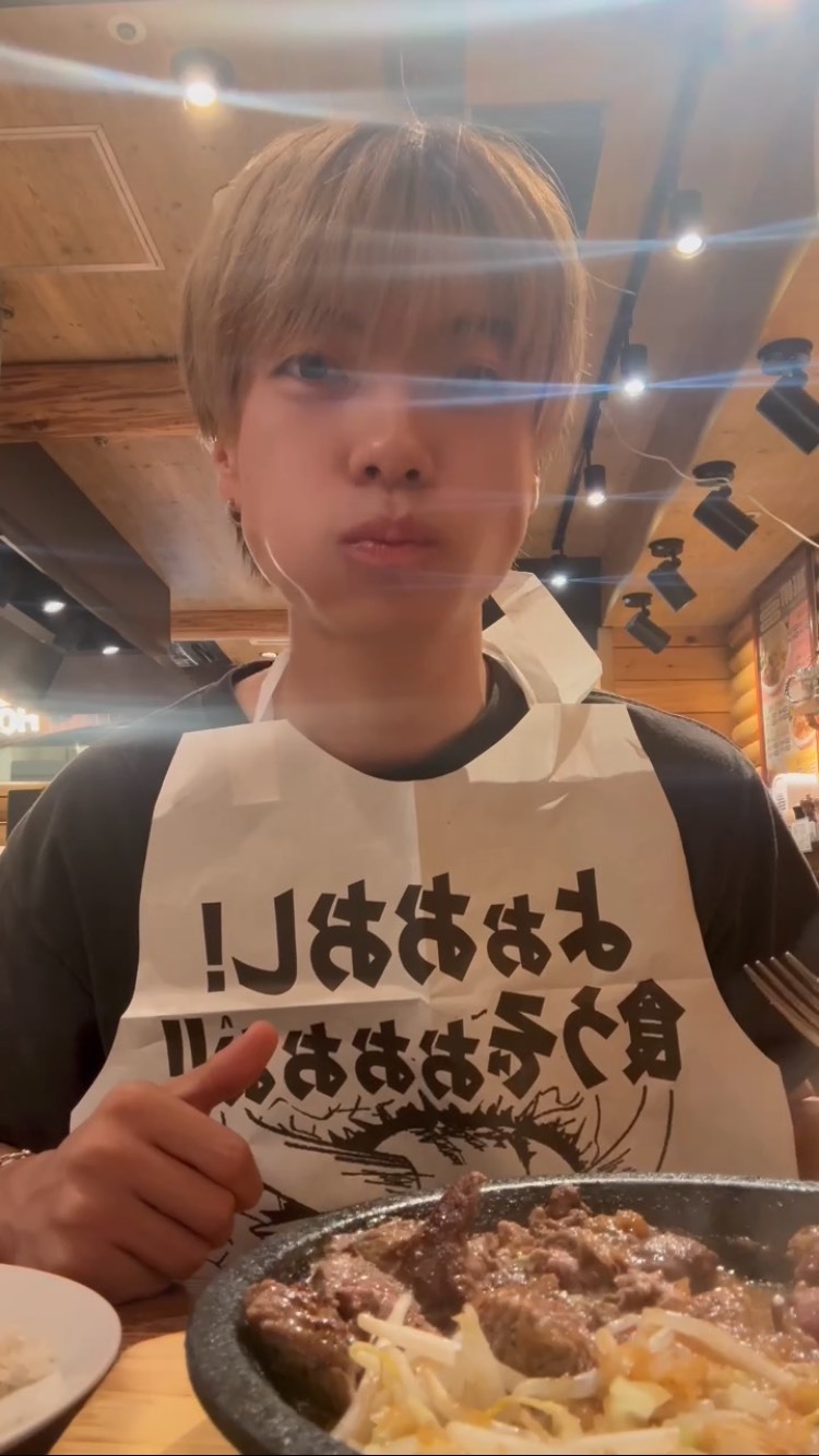 もぐもぐ😋